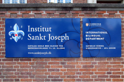 ISJ School Logo